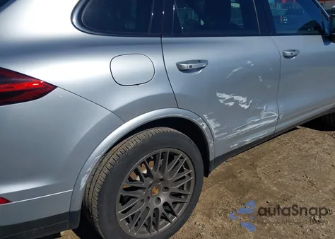 2017 Porsche Cayenne Platinum Edition из США, поврежденный, VIN WP1AA2A23HKA84228